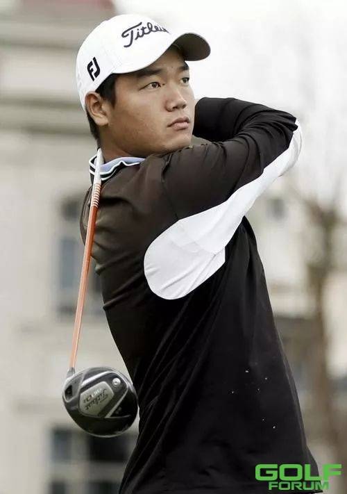 人物|中国高尔夫第一代系统练球的胡牧，30岁了