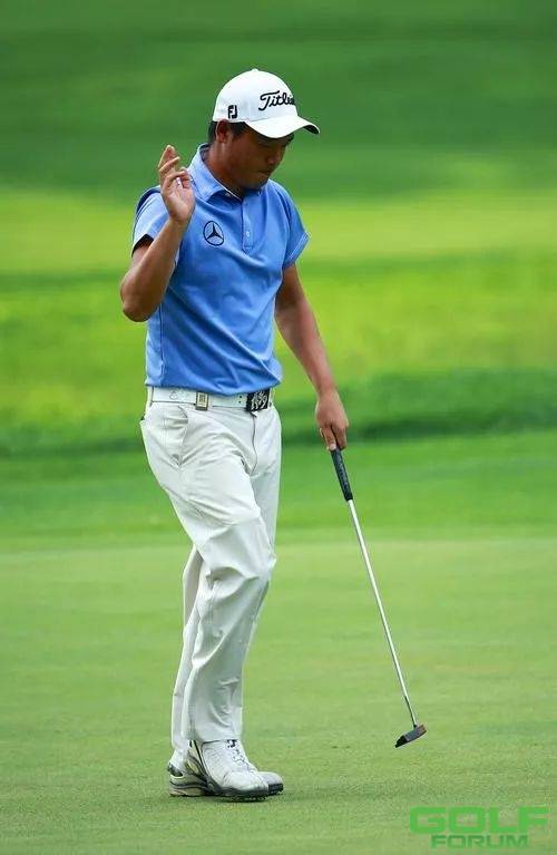 人物|中国高尔夫第一代系统练球的胡牧，30岁了