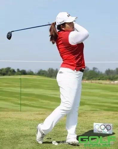 奥运女子高尔夫冯珊珊开出中国首杆