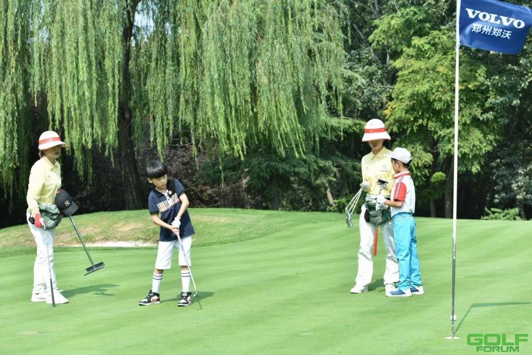 让优雅的高尔夫运动成为孩子一生的“伙伴”