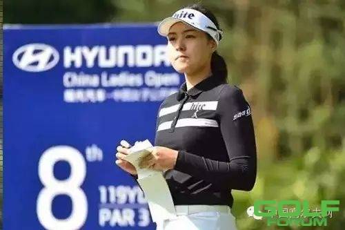 寒冷天打高尔夫怎么穿一大波韩国美女为你示范