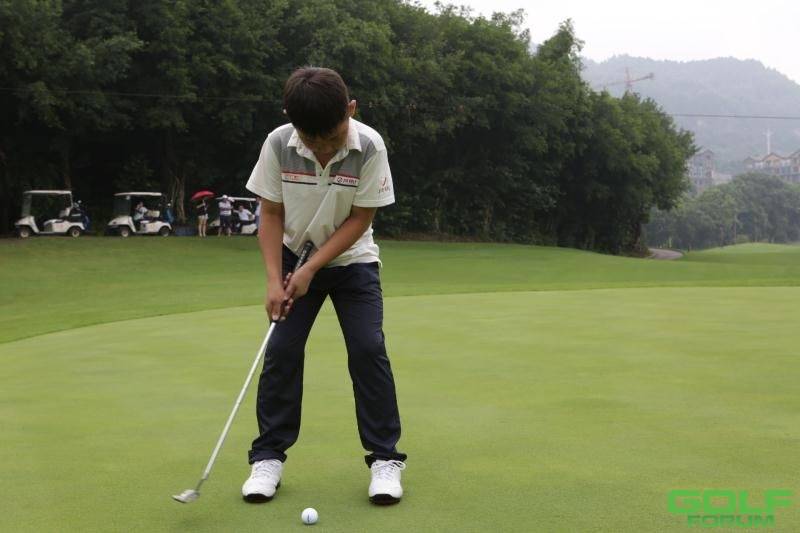 杰瑞·2019重庆市青少年高尔夫巡回赛第四站圆满结束