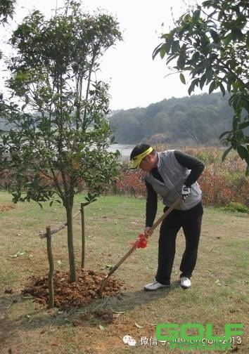 2014庐山高尔夫球会“会员林•植树挂牌”活动