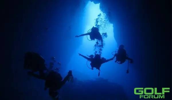 全球最惊艳的10个潜水胜地，看到第一个就想出发！