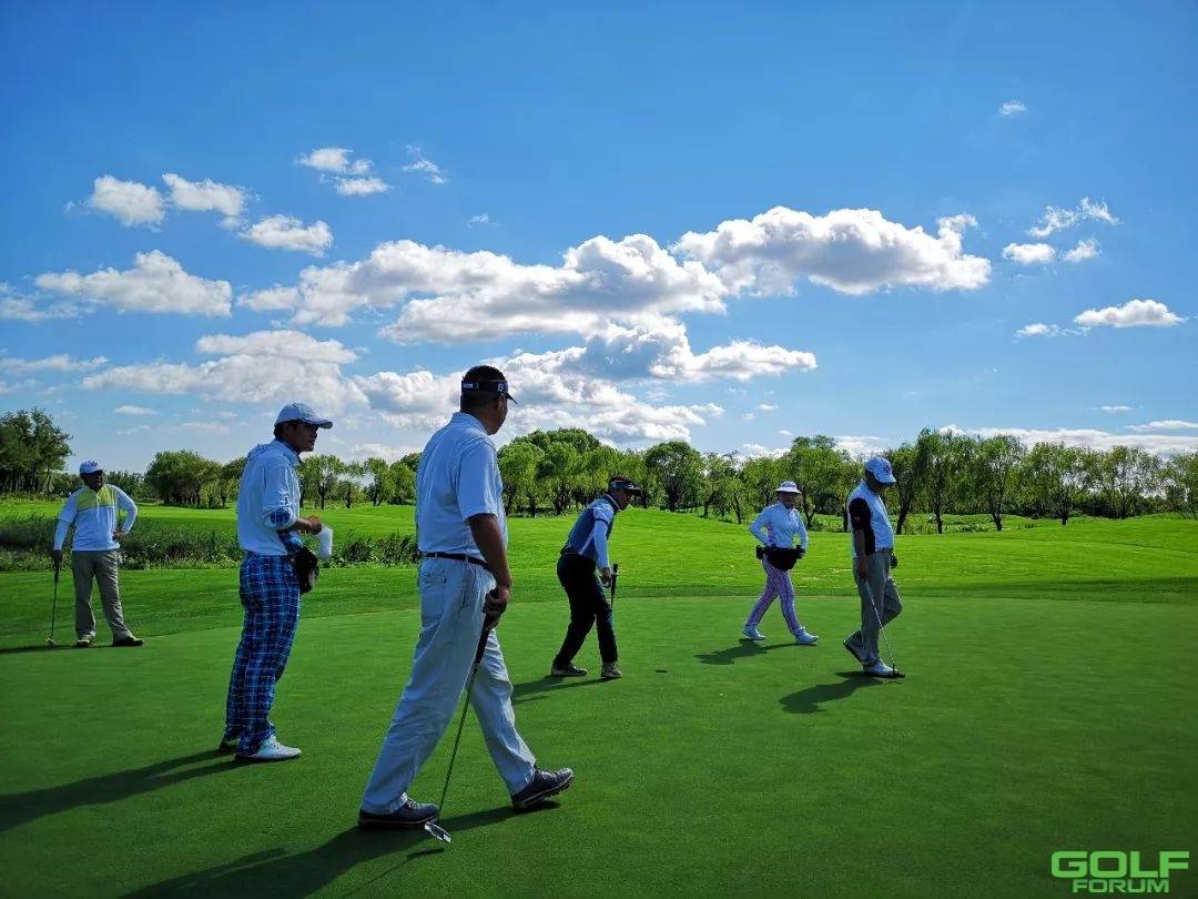 荣盛高尔夫俱乐部会员VS员工友谊赛圆满收杆