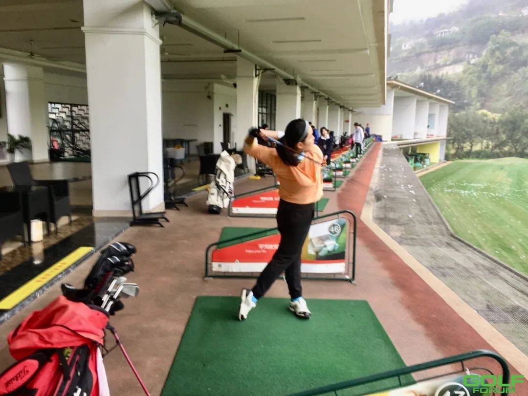重庆市青少年高尔夫球队集训圆满结束！