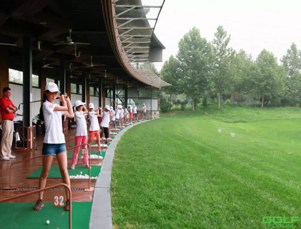 香山国际高尔夫练习场8月促销重磅来袭