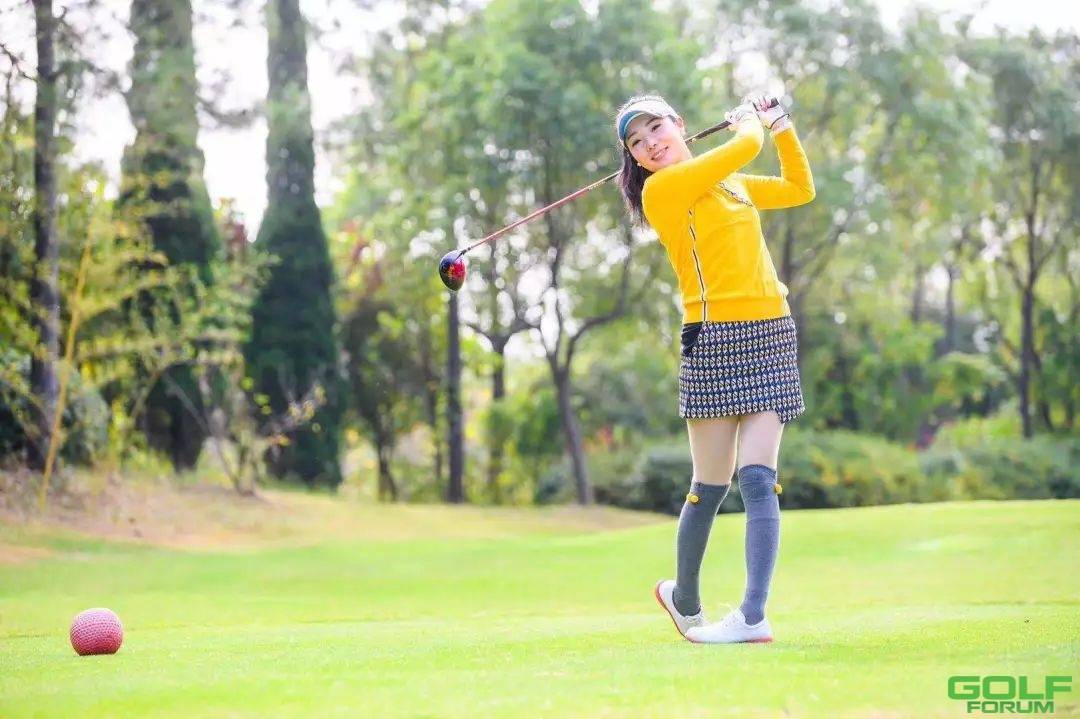 武汉花木兰女子高尔夫球队11月武汉例赛