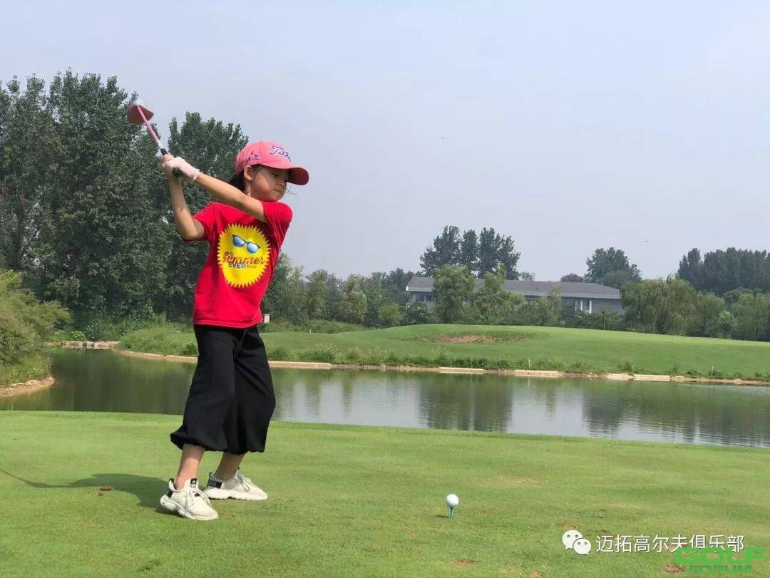 四会市高尔夫球运动，少年强则中国强
