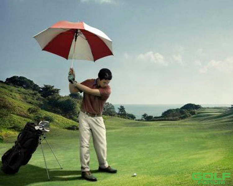 夏天适合打高尔夫吗？