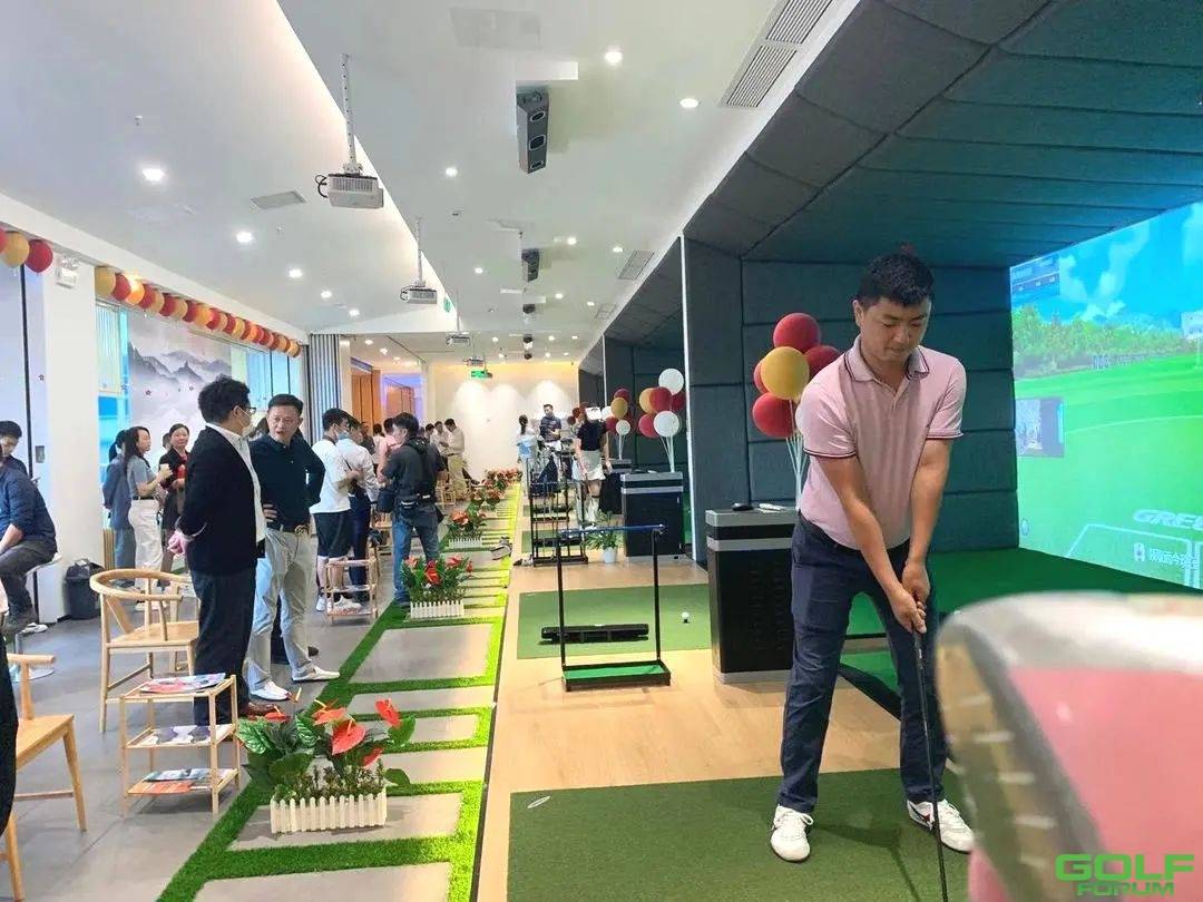 2000㎡全新升级！社区+室内高尔夫|小白球高尔夫俱乐部再开新店！ ...