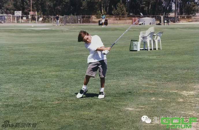 高尔夫明星成名前珍贵照片，原来小麦与福勒从小就是对手！ ...