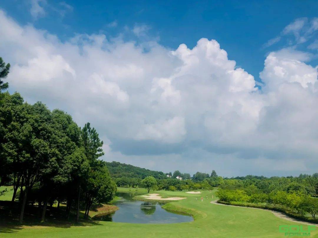 2022年南京龙山湖高尔夫春节期间打球收费标准