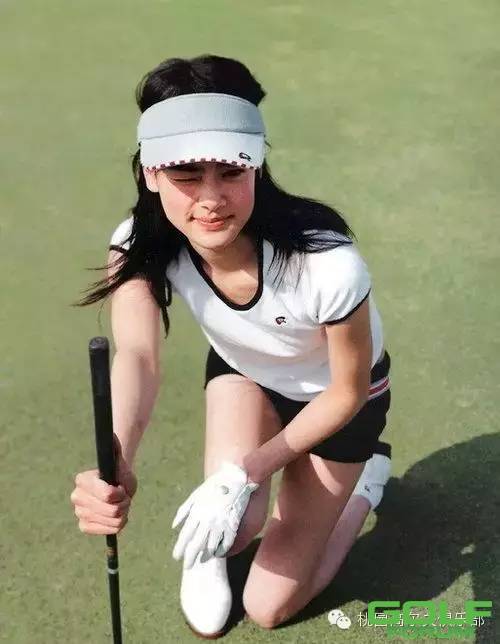 女士打高尔夫好处多！