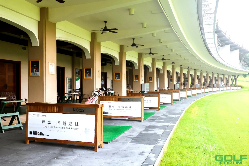 第一届COLMO杯高尔夫体验赛武汉站比赛成功举办