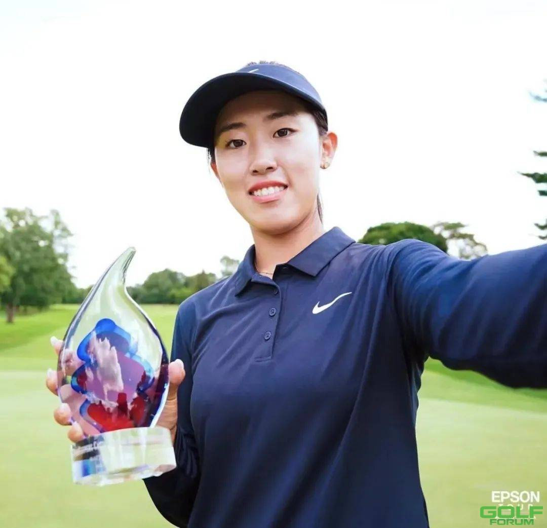 17岁中国女孩殷小雯锁定2023年LPGA参赛卡
