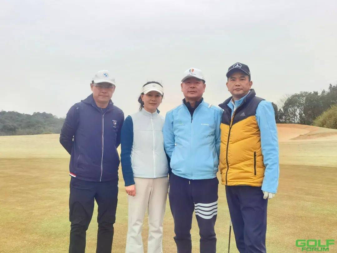 “古20杯”江西阳光高尔夫队趣味对抗赛圆满成功！