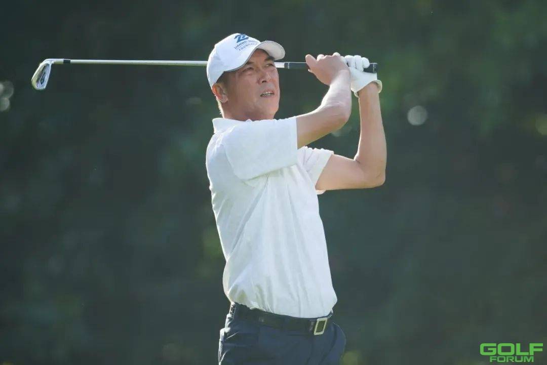 张连伟：中国的高尔夫球公开锦标赛